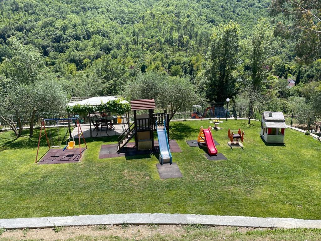 Agriturismo A Canonica 加尔伦达 外观 照片