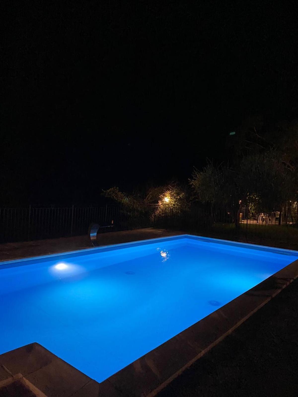 Agriturismo A Canonica 加尔伦达 外观 照片